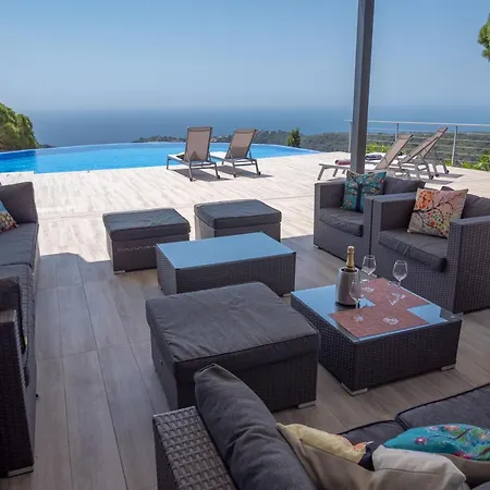 Eleonora Lux Villa Lloret de Mar